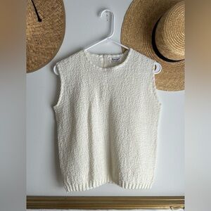 True vintage Cream Textured Tank sweater Top